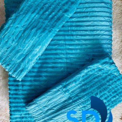 Drap + coussins velours