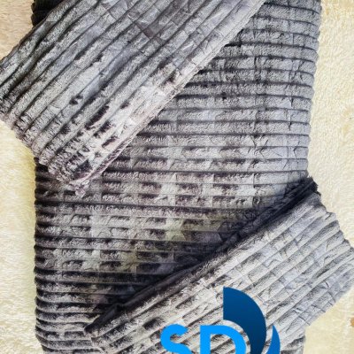 Drap + coussins velours